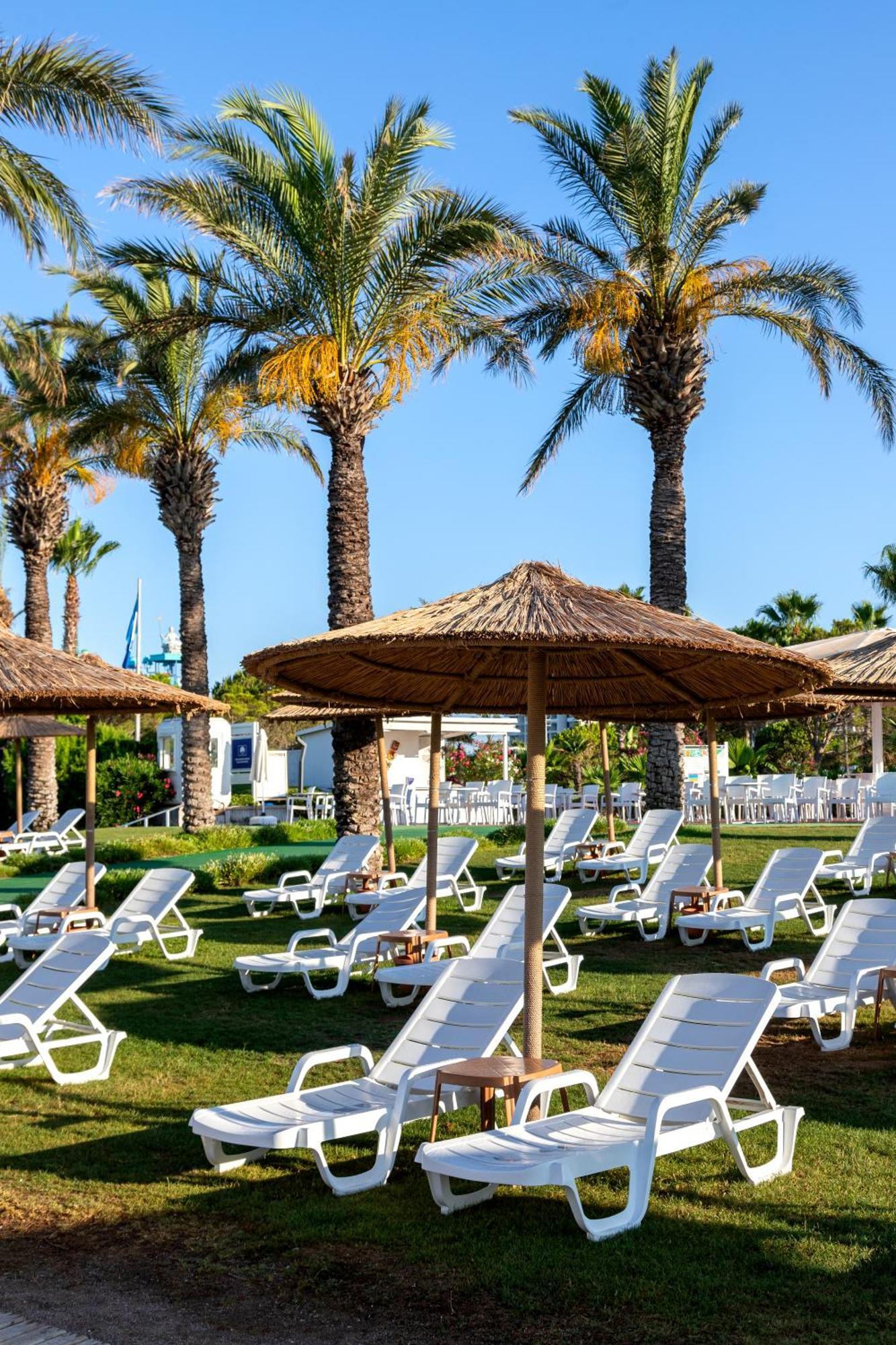 Miracle Resort Hotel Antalya Exterior photo