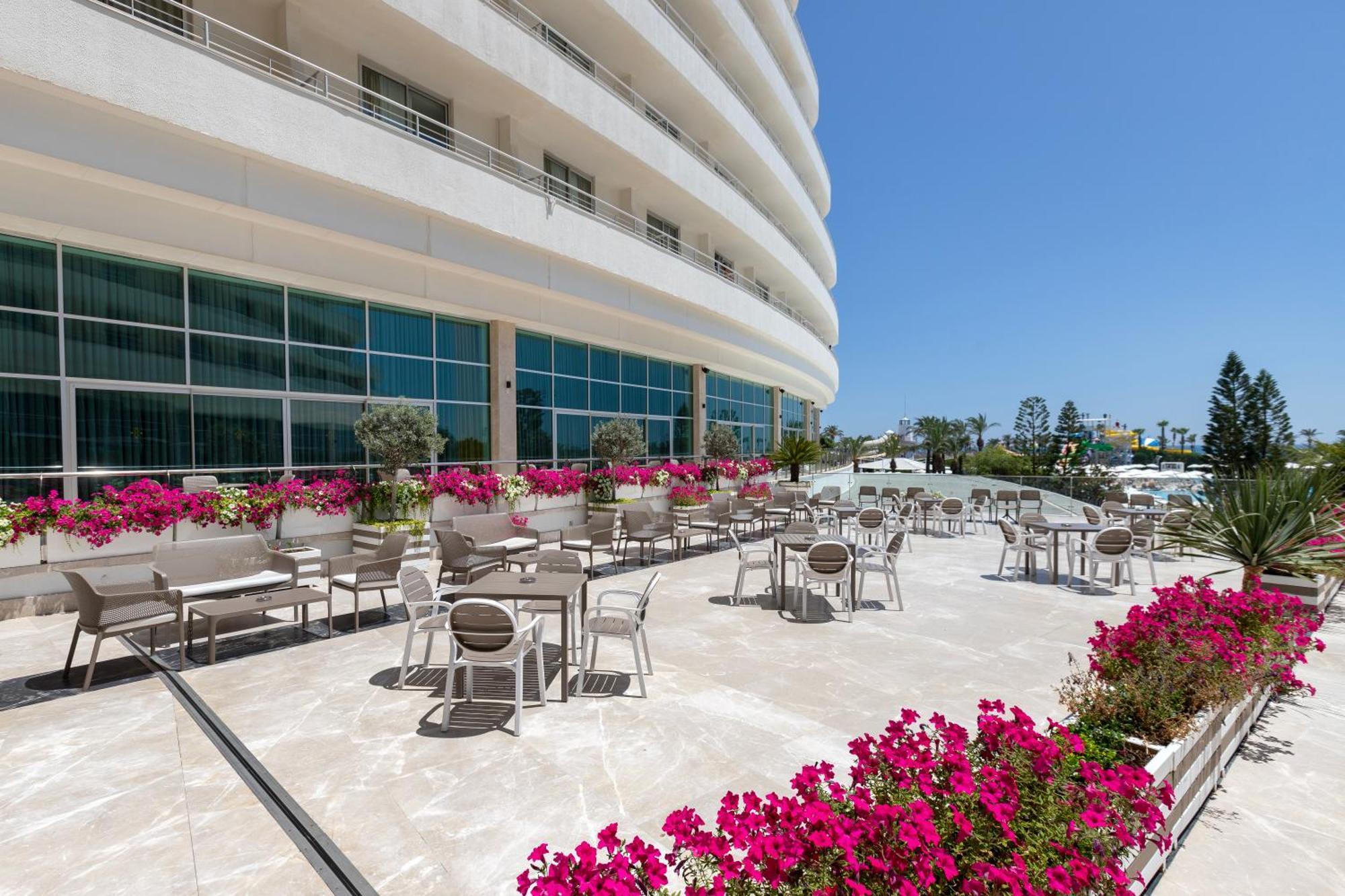 Miracle Resort Hotel Antalya Exterior photo